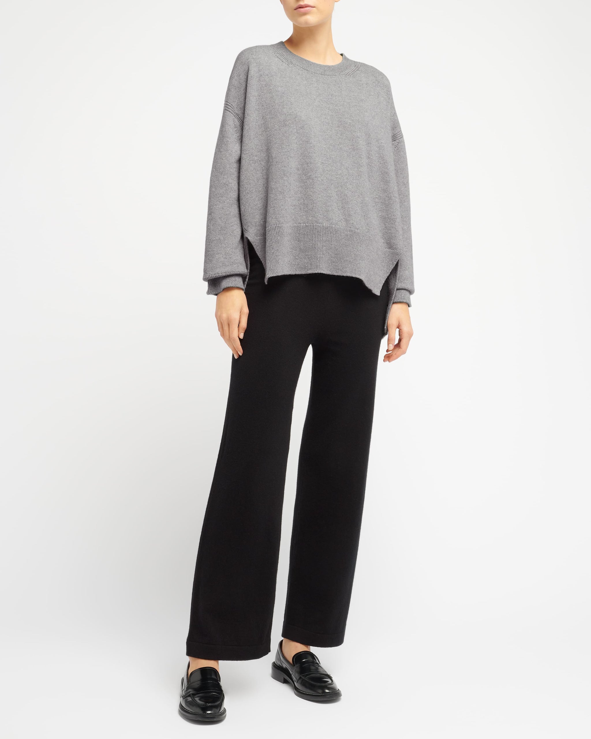 Iconic oversized cashmere jumper | Barrie - Barrie
