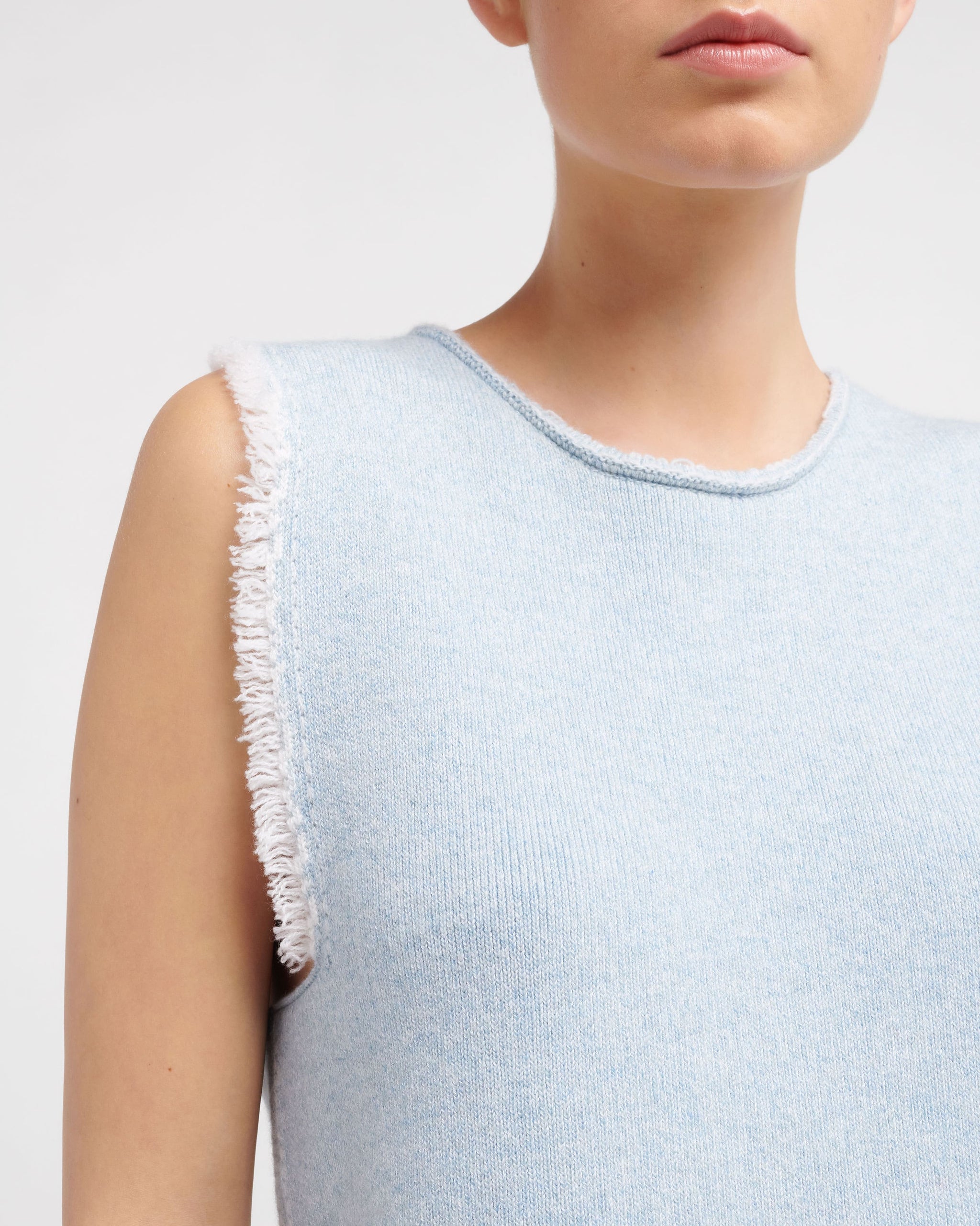 Denim fringed cashmere and cotton top | Barrie - Barrie